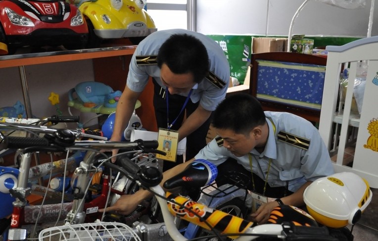 童車3C認(rèn)證,CCC認(rèn)證產(chǎn)品目錄,3C認(rèn)證標(biāo)志,3C認(rèn)證信息,CCC認(rèn)證執(zhí)法檢查,冒貼3C認(rèn)證標(biāo)志,CCC認(rèn)證產(chǎn)品